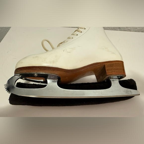 Riedel white Lace-Up Women's figure skates - Picture 9 of 14